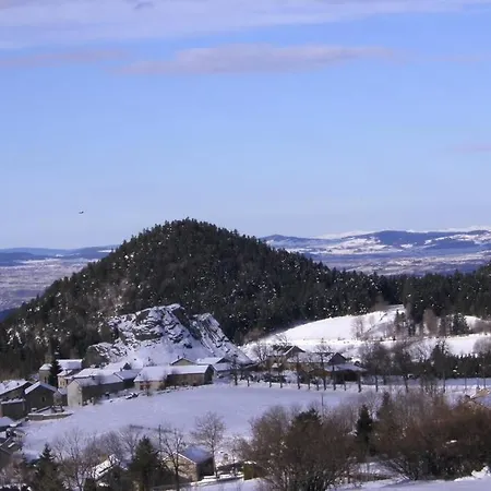 Pialous:chalet En Rondins Avec Espace Détente * La Chapelle-d'Aurec